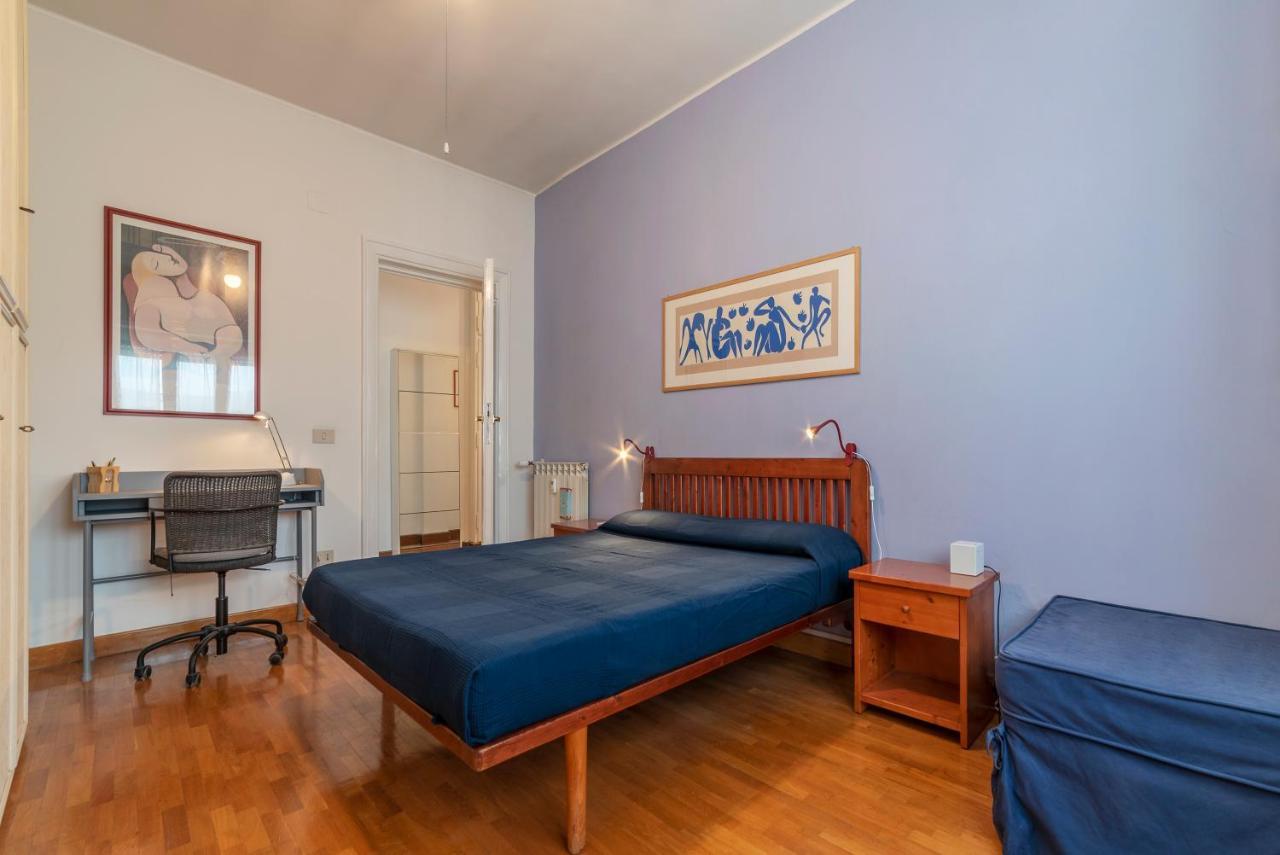 Roomy And Bright Apartment With Terrace Róma Kültér fotó