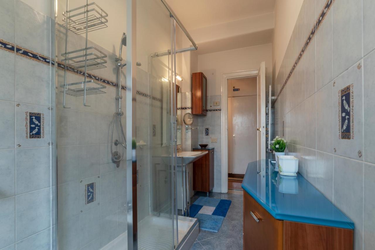 Roomy And Bright Apartment With Terrace Róma Kültér fotó